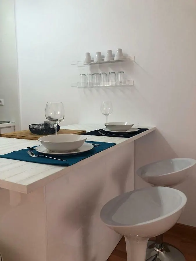 베날마데나코스타 Apartament Charles White&Sweet - Ozonization Included - Ozonizacion Incluida 아파트