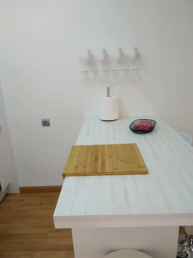 베날마데나코스타 Apartament Charles White&Sweet - Ozonization Included - Ozonizacion Incluida 아파트 0*,
